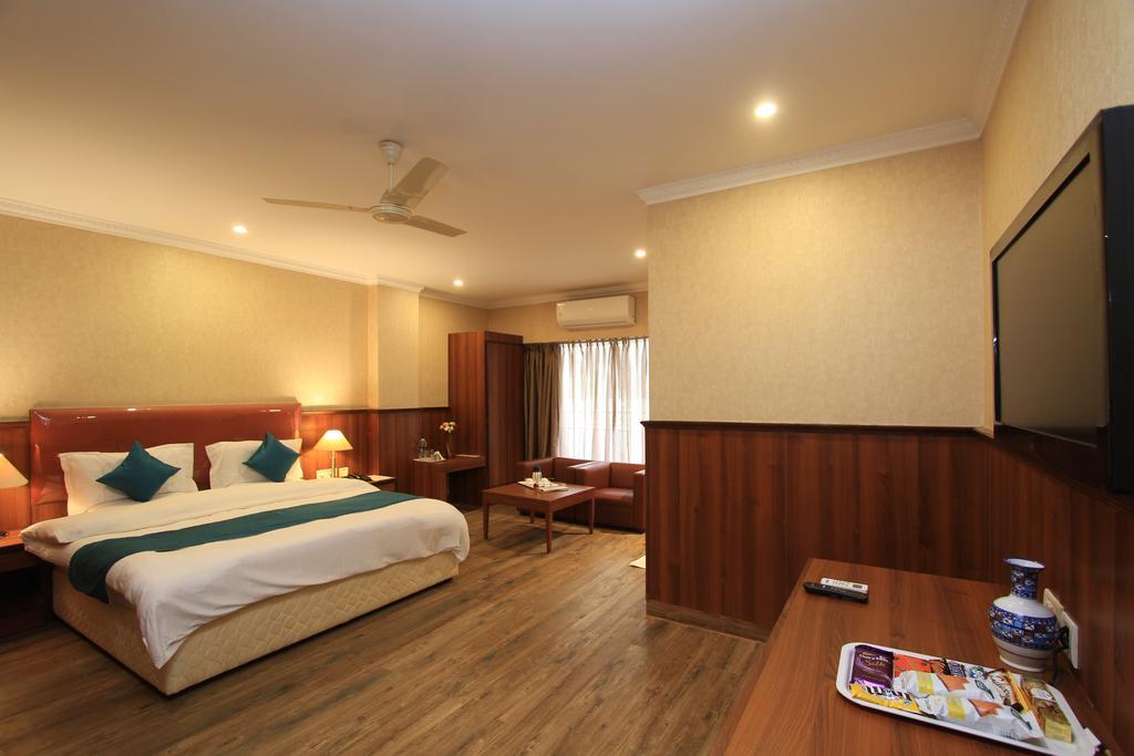 Hotel Noor Empire International Kormangala Bengalúr Exteriér fotografie